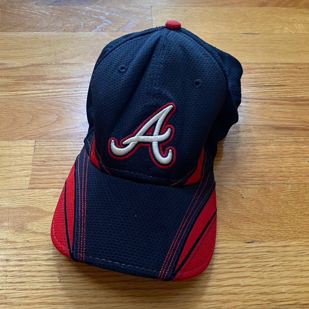 Genuine Merchandise | Vintage Atlanta Braves Ball Cap